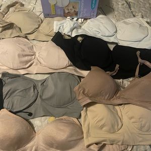 8 maternity bras in good condition. I am also including the pads.